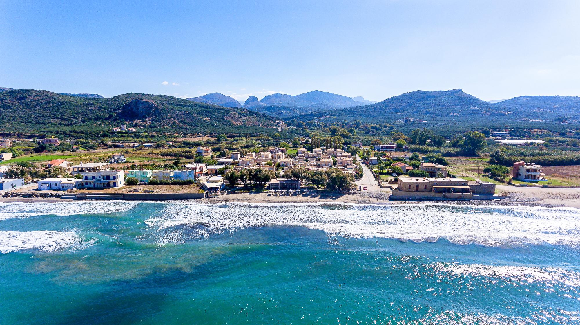 Azure Beach Kissamos Bagian luar foto