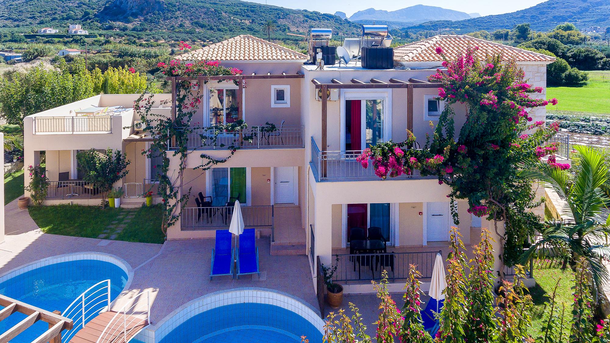 Azure Beach Kissamos Bagian luar foto