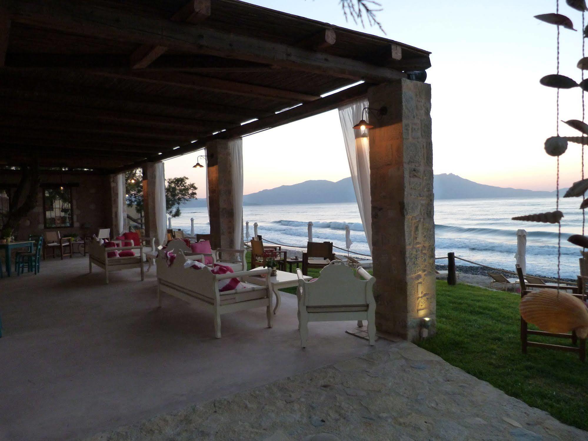 Azure Beach Kissamos Bagian luar foto